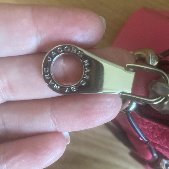 NWOT Marc Jacobs Fucshia Satchel - Picture 5 of 9